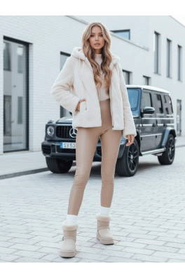 Płaszcz damski krótki ELMIRIS beżowy futerkowy Dstreet TY4994