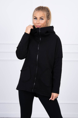 Insulated sweatshirt with longer back and pockets black