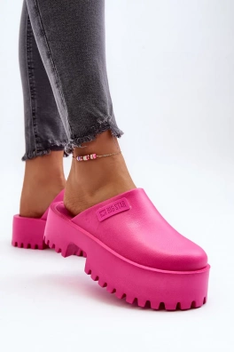 Dámské pantofle na masivní podrážce Big Star NN274019 Fuchsia