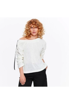 Lady's Sweater Long Sleeve