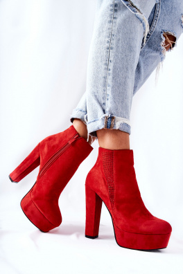 Suede Boots On High Heel Red Sarsea