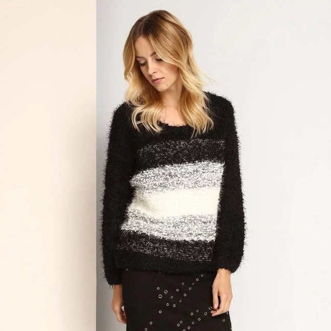 Lady's Sweater Long Sleeve