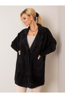 Černý načechraný kabát z alpaky