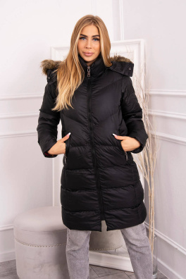 Zimní bunda s kožíškem černé barvy