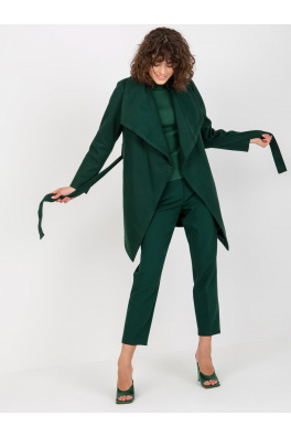 Tmavě zelený kabát s páskem a podšívkou z Malou RUE PARIS