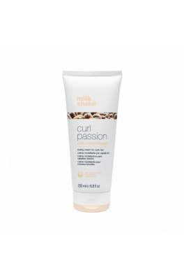 Milk_Shake Curl Passion Perfectionist 200 ml