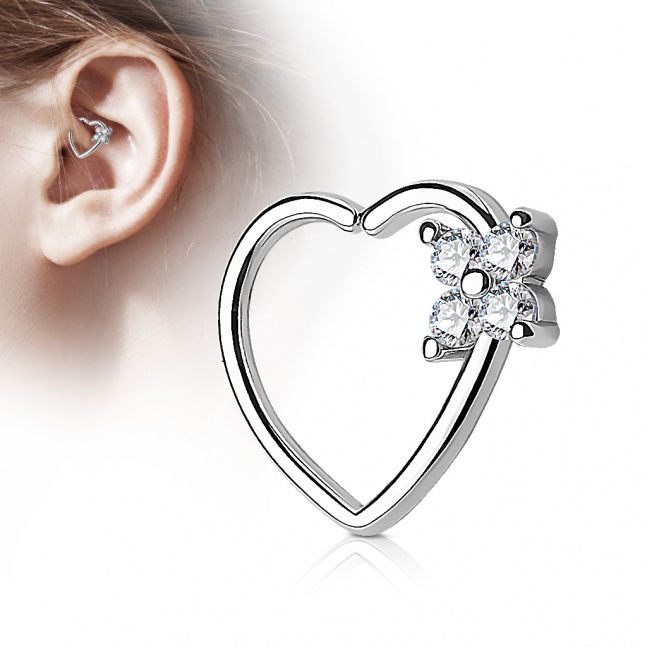 Ocelový piercing do levého ucha - srdce s kamínkem květ