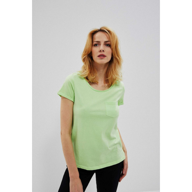 Jednoduché tričko s kapsou - zelené