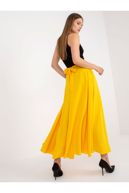 RUE PARIS tmavě žlutá maxi sukně s kapsami