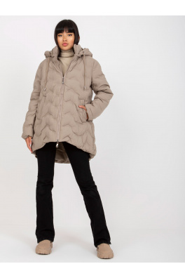 Béžová zimní bunda s kapucí