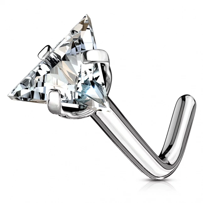 Piercing do nosu - triangle