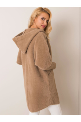 Tmavě béžový kabát s kapucí z alpaky